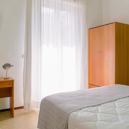 Hotel Mon Pays Rimini Exterior foto